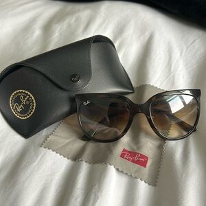 Ray-Ban Cats 1000